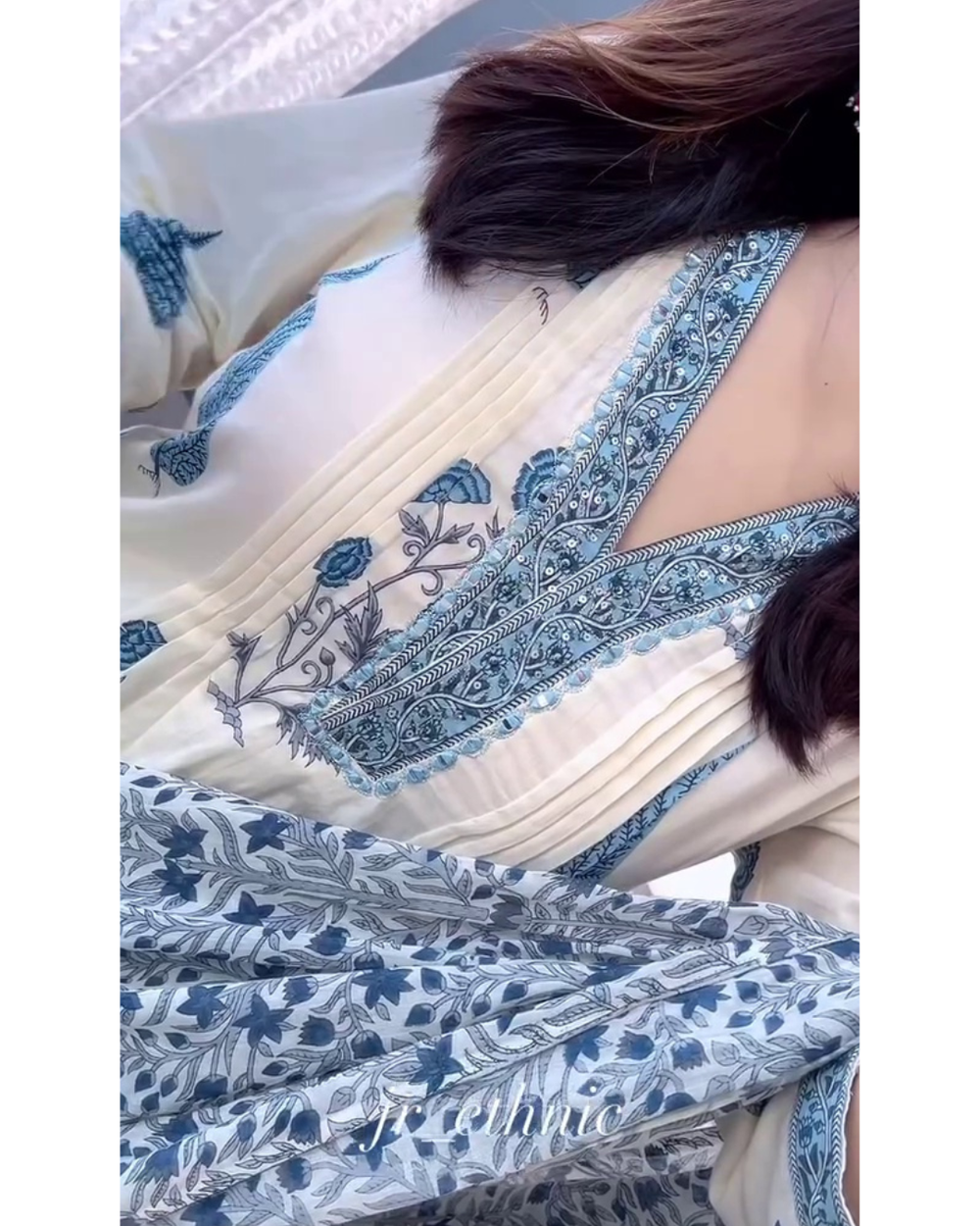 Ivory & Blue Floral Printed Kurta Set with Matching Dupatta